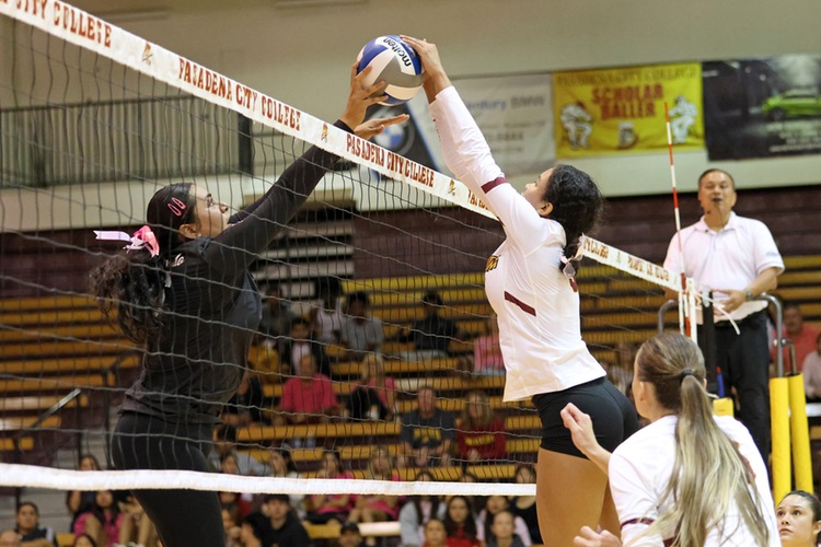 Rio Hondo and Jayleen Garcia (black jersey) won the school's first SCC title.